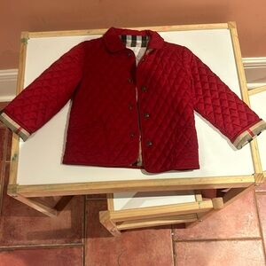 Burberry Quilted Jacket, size 2T, pockets on the front side of jacket